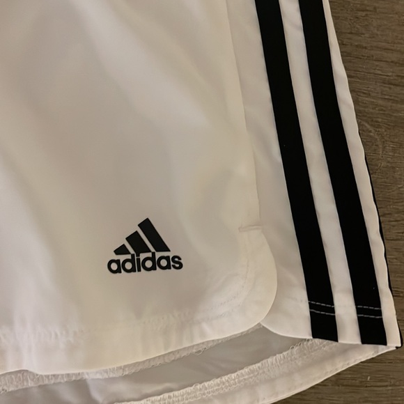 Adidas climatlite shorts - Picture 3 of 4